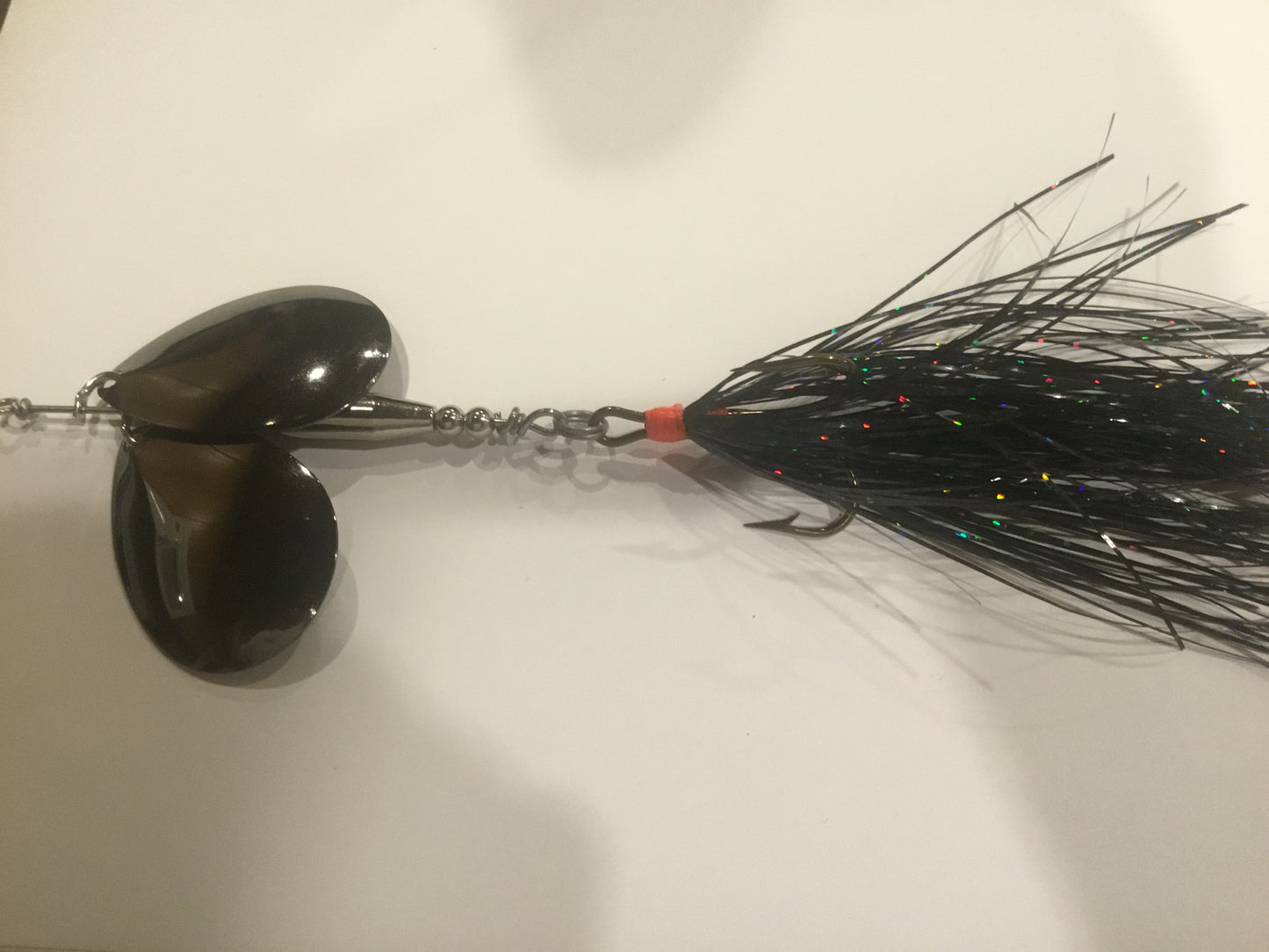 Double 8 Black Blade Black Flashabou Tail